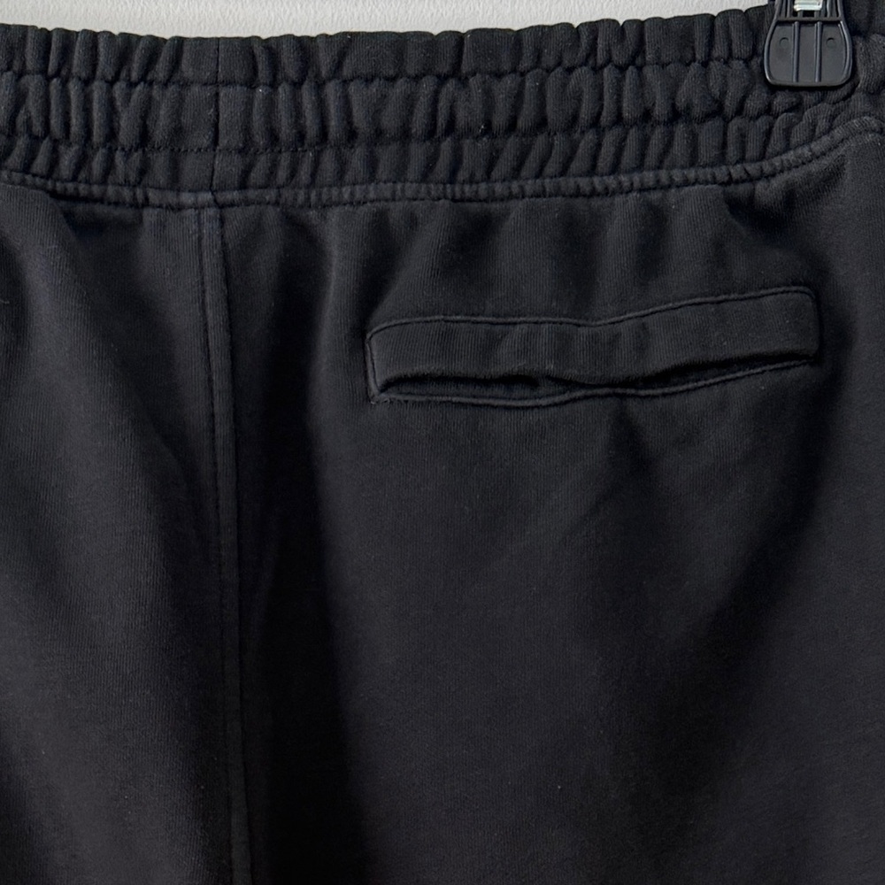 Gymshark EUC Black Tapered Joggers Athletic Fleece Sweatpants Men’s M Gym Fit - Picture 9 of 16